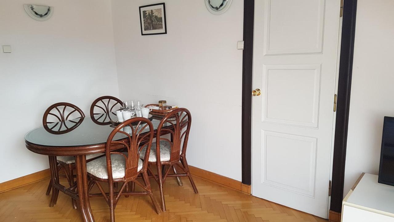 Green Wood Apartament Stara Ochota วอร์ซอ ภายนอก รูปภาพ