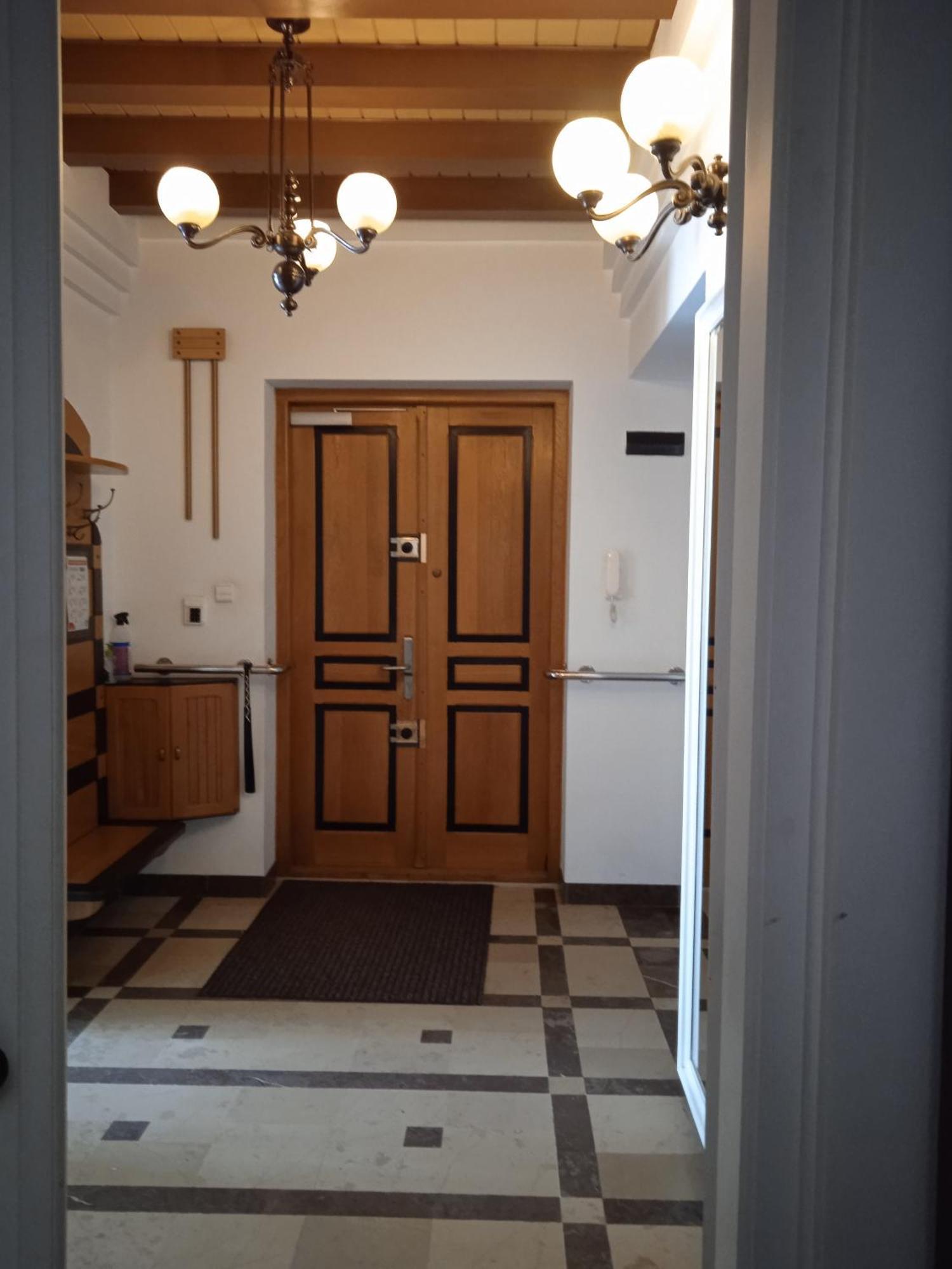 Green Wood Apartament Stara Ochota วอร์ซอ ห้อง รูปภาพ