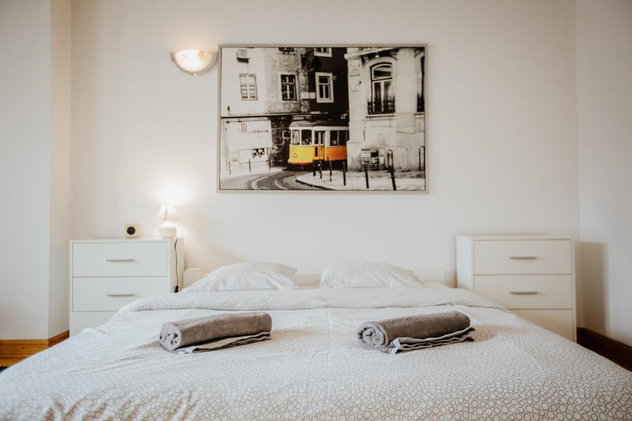 Green Wood Apartament Stara Ochota วอร์ซอ ภายนอก รูปภาพ