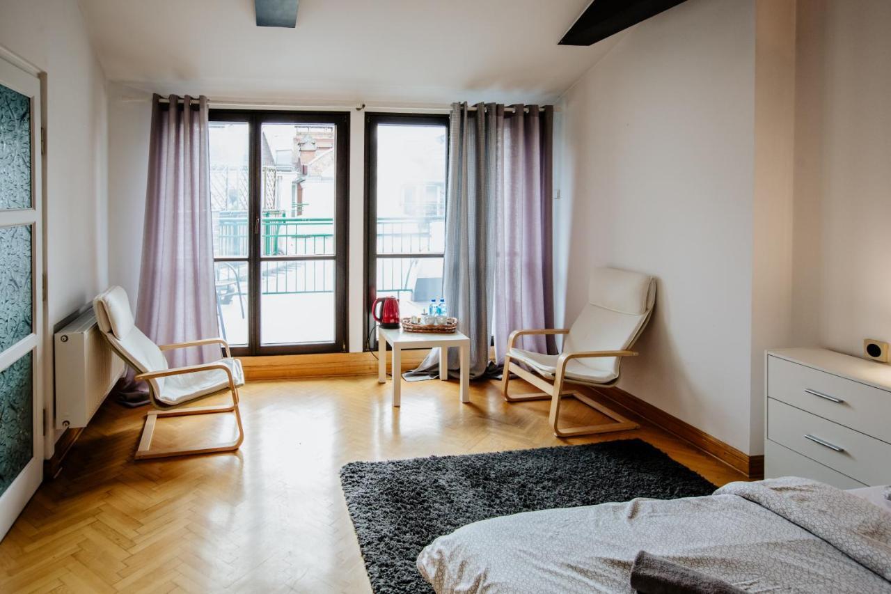 Green Wood Apartament Stara Ochota วอร์ซอ ภายนอก รูปภาพ