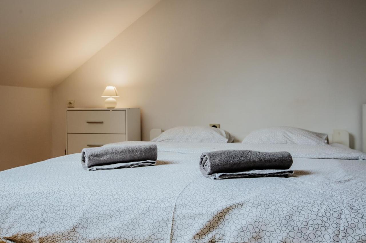 Green Wood Apartament Stara Ochota วอร์ซอ ภายนอก รูปภาพ