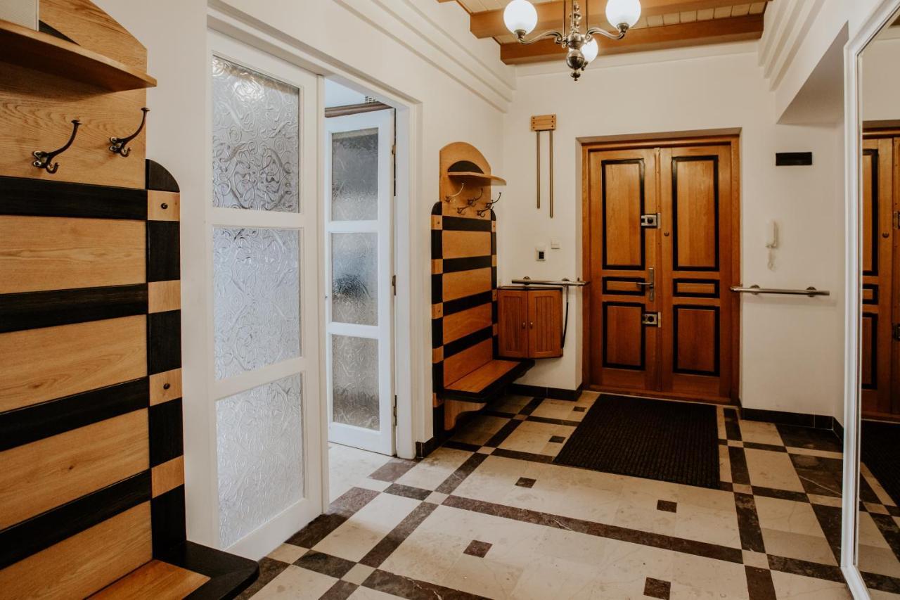 Green Wood Apartament Stara Ochota วอร์ซอ ภายนอก รูปภาพ
